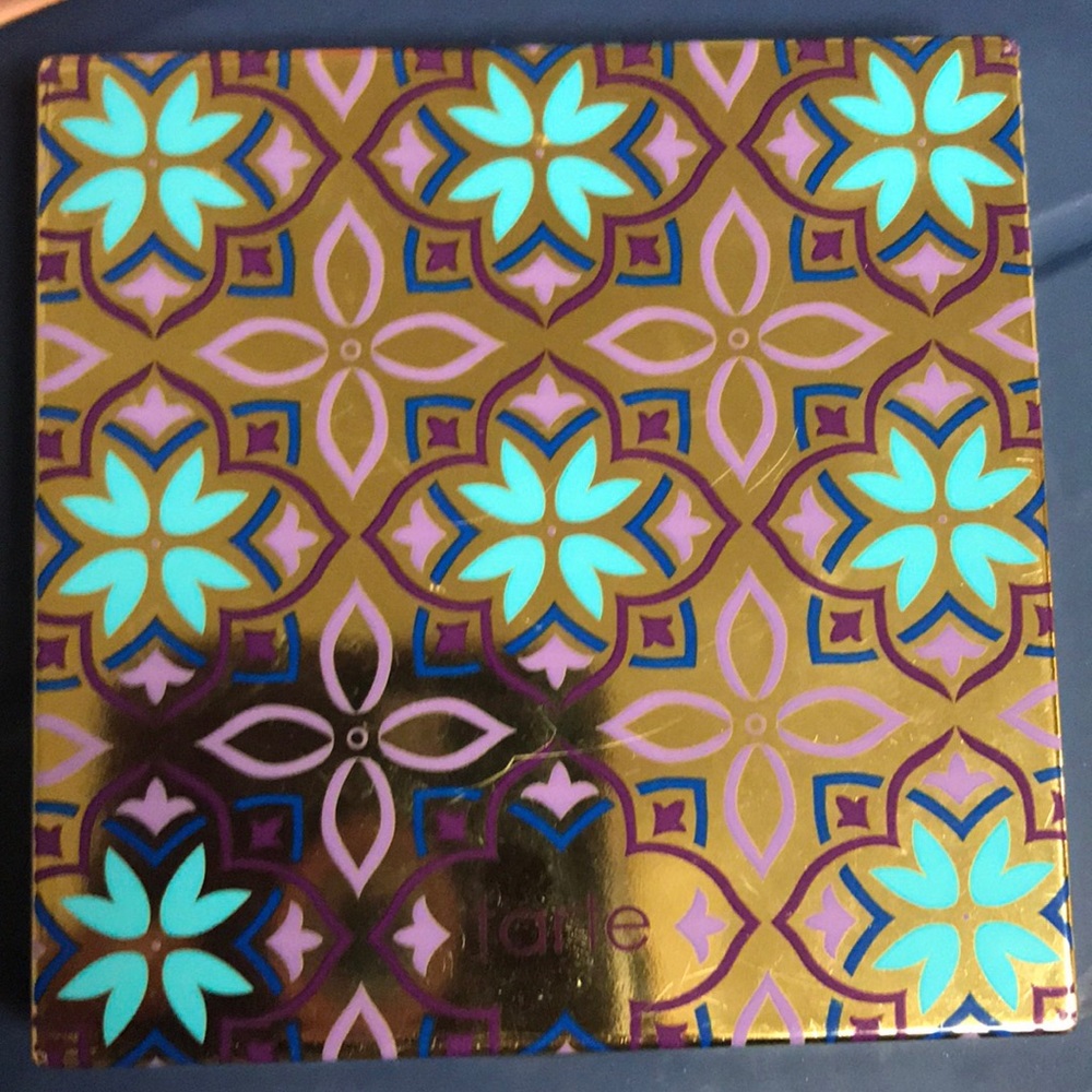 Tarte buried treasure new and authentic